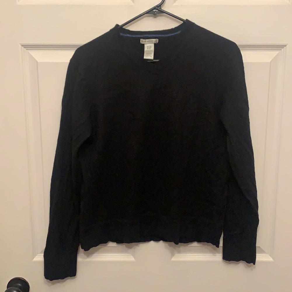 Gap Youth Large Black Wool Sweater